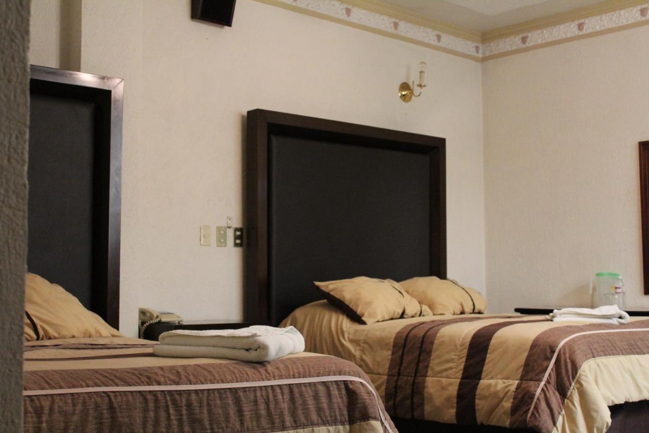 Hotel Feria Jalisciense à San Juan de los Lagos Extérieur photo